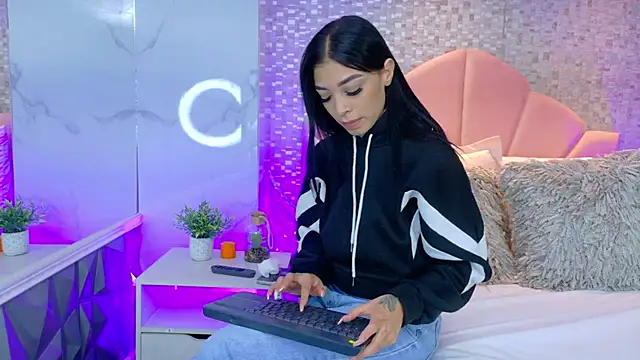 AshleyBaker1 live sex cam