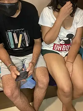 SONA_MANN_CPL's cam snapshot