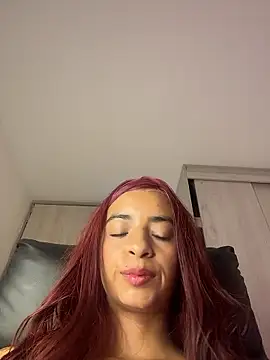 Laura_fernandezII live sex cam