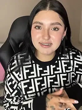 Celestee69 live sex cam