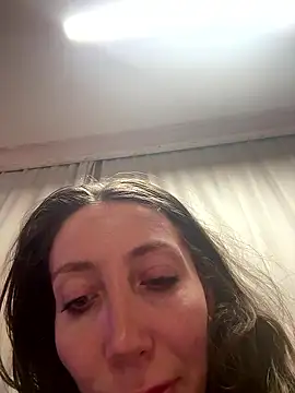 HellaryTourent's cam snapshot