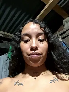 MarieLeon live sex cam