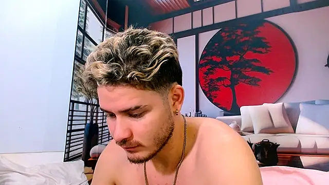 RayanLynxx live sex cam