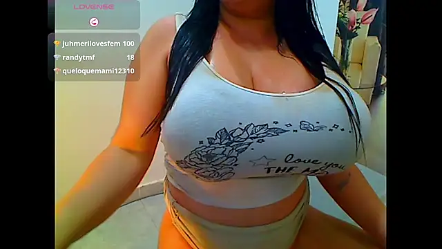 Bigcocksexyluisa live sex cam