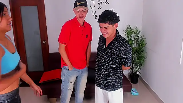 Crazy_porkys's cam snapshot