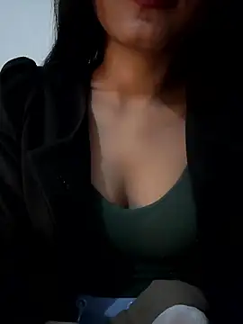 Brown_hotgirl's cam snapshot