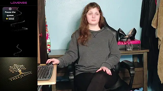 TreeJeanne's cam snapshot