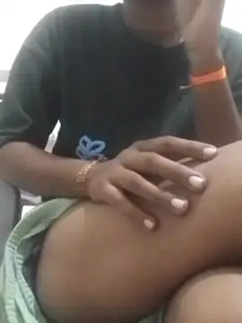 Isha_kumari_69's cam snapshot