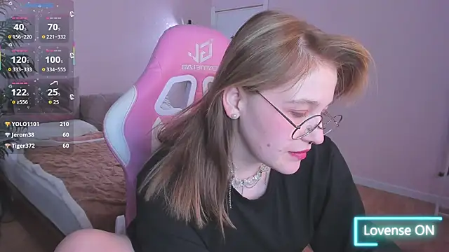 Colleen_Blake's cam snapshot