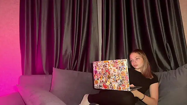 ChantelTout's cam snapshot