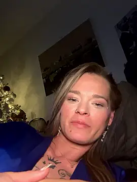 vinique99 live sex cam