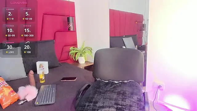 LadyLuminary live sex cam