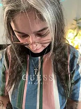 Alix_Valentine's cam snapshot