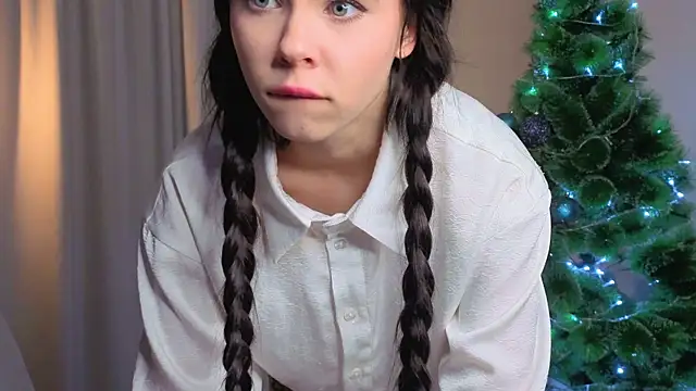 slyshypie's cam snapshot