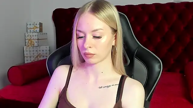 MiaGraces's cam snapshot