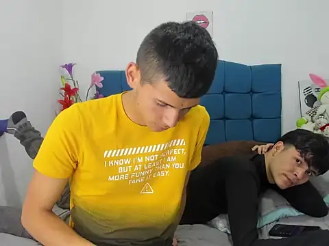 CoupleFire_'s cam snapshot