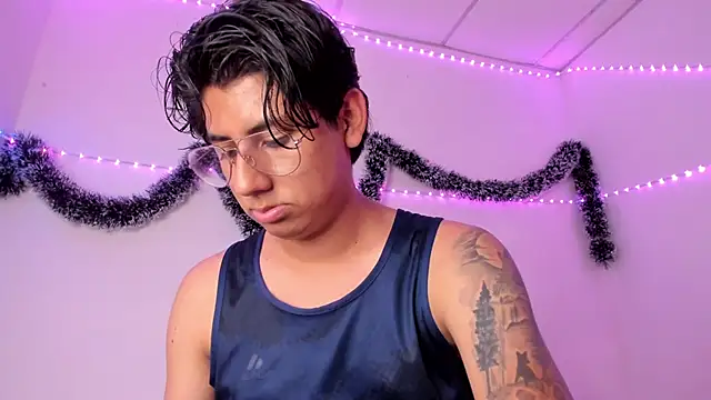 king_Eric30's cam snapshot