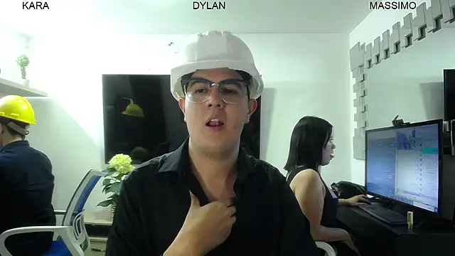 dylan_santiago_'s cam snapshot