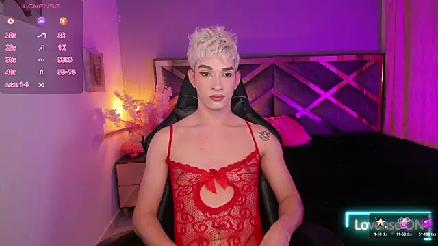 Cherry_zayden_'s cam snapshot