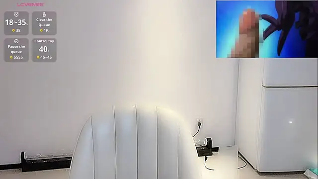 Moonccoi's cam snapshot