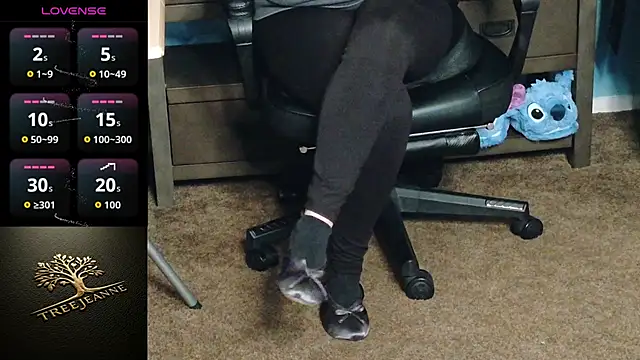 TreeJeanne live sex cam