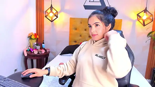 violet_sweet19 live sex cam