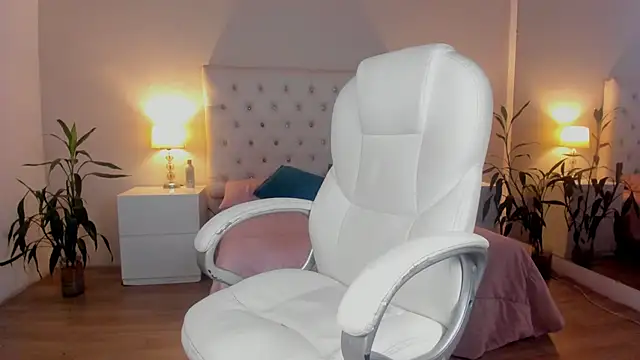 Scarlett_Bunny_'s cam snapshot