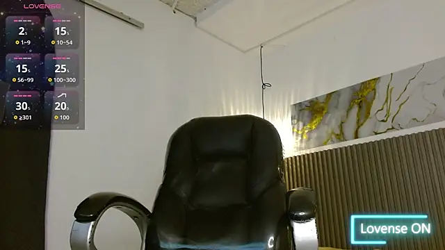 Dyla_n18's cam snapshot