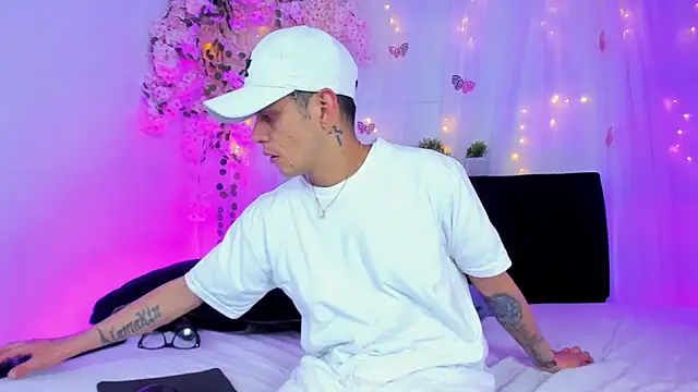 Bonny_and_carrot's cam snapshot