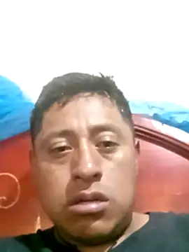 luuiss12's cam snapshot