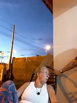 MILEIDE980's cam snapshot