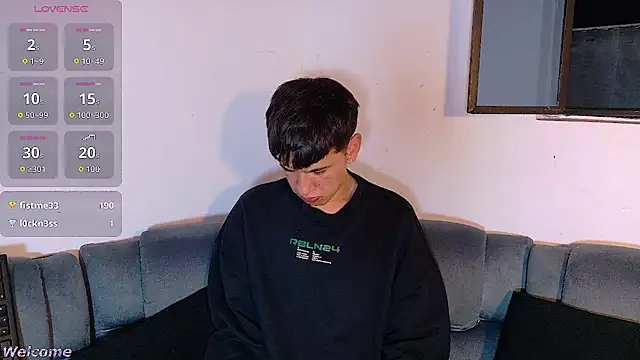 Twink_daren live sex cam