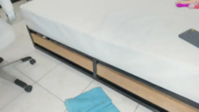 ariadna_oslen's cam snapshot