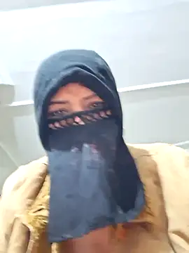 Rahaf11 live sex cam