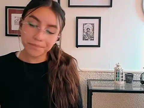 Evangele333's cam snapshot