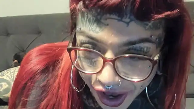 tamarapervert live sex cam