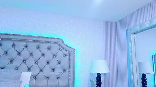 MonserratPeters live sex cam