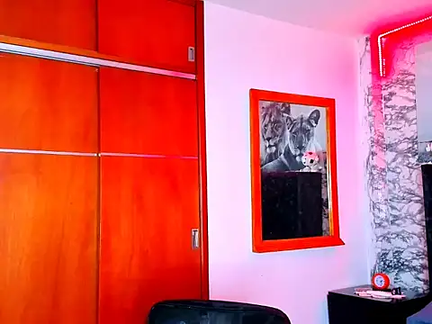 Aaron_Toy's cam snapshot