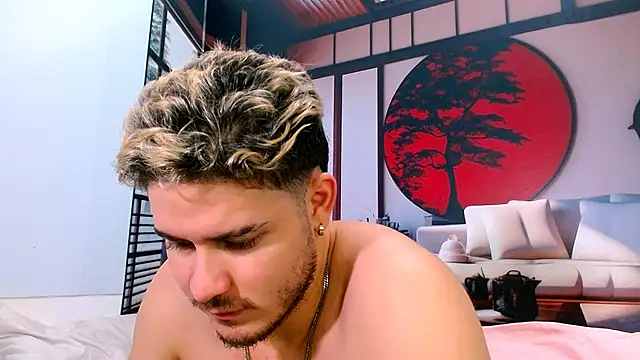 RayanLynxx live sex cam