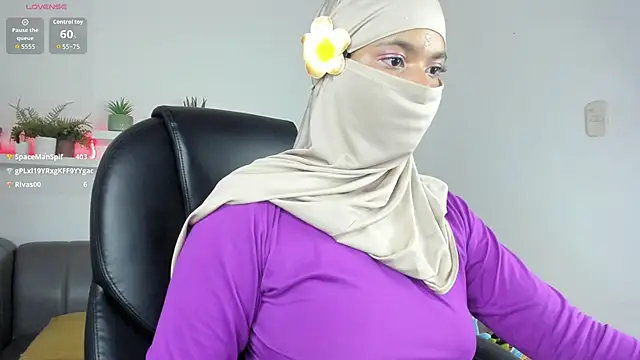 saray_halam's cam snapshot