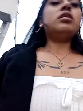 LunaHot_777 live sex cam