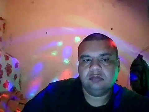 MCDg2025's cam snapshot