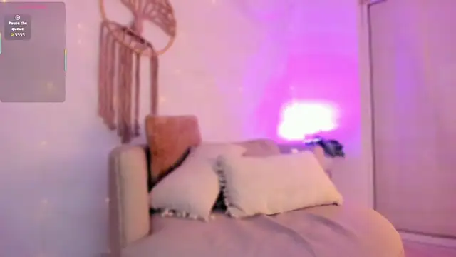 zali_mahamed's cam snapshot