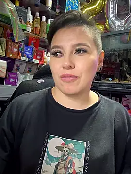 TamySweetness live sex cam