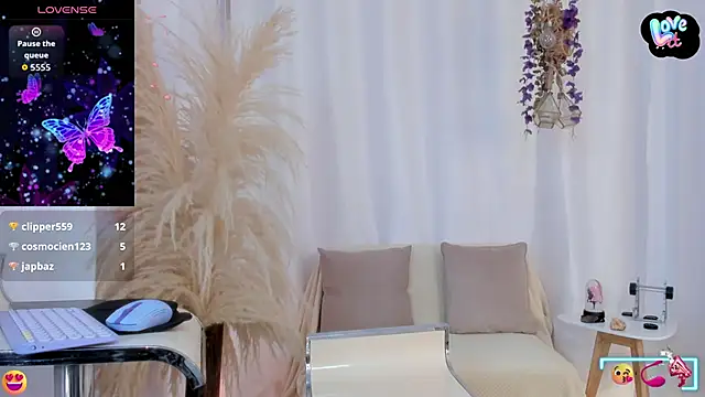 Helena-Fits live sex cam