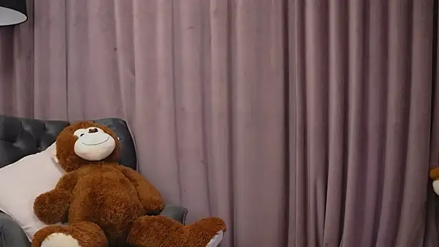 ZariaaVera's cam snapshot