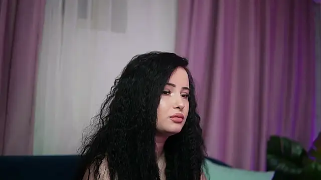 AdelineRosa's cam snapshot