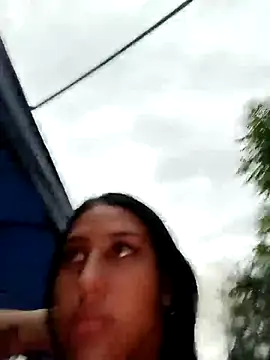 sexy-divora's cam snapshot