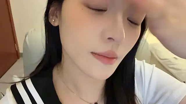 Robin-o3 live sex cam