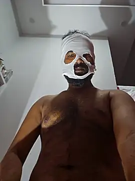 Bigkannan live sex cam